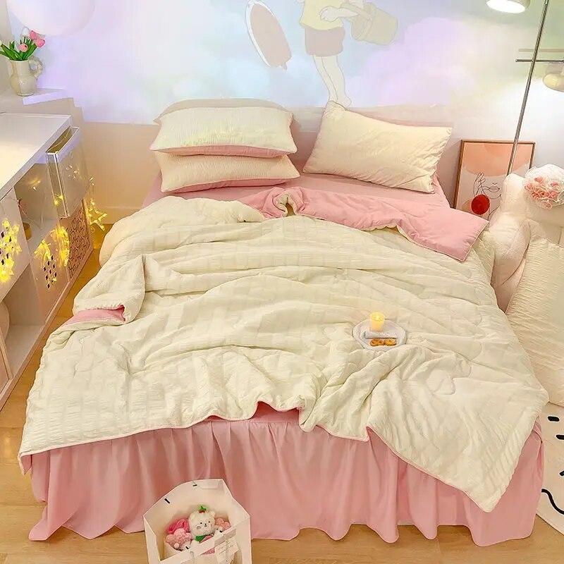 Sommerkühlende dünne Steppdecke, Bettlaken mit Kissenbezügen, 4-teilig, leichte Bettdecke, Bettröcke, Bettwäscheset, Tagesdecke, Heimtextilien