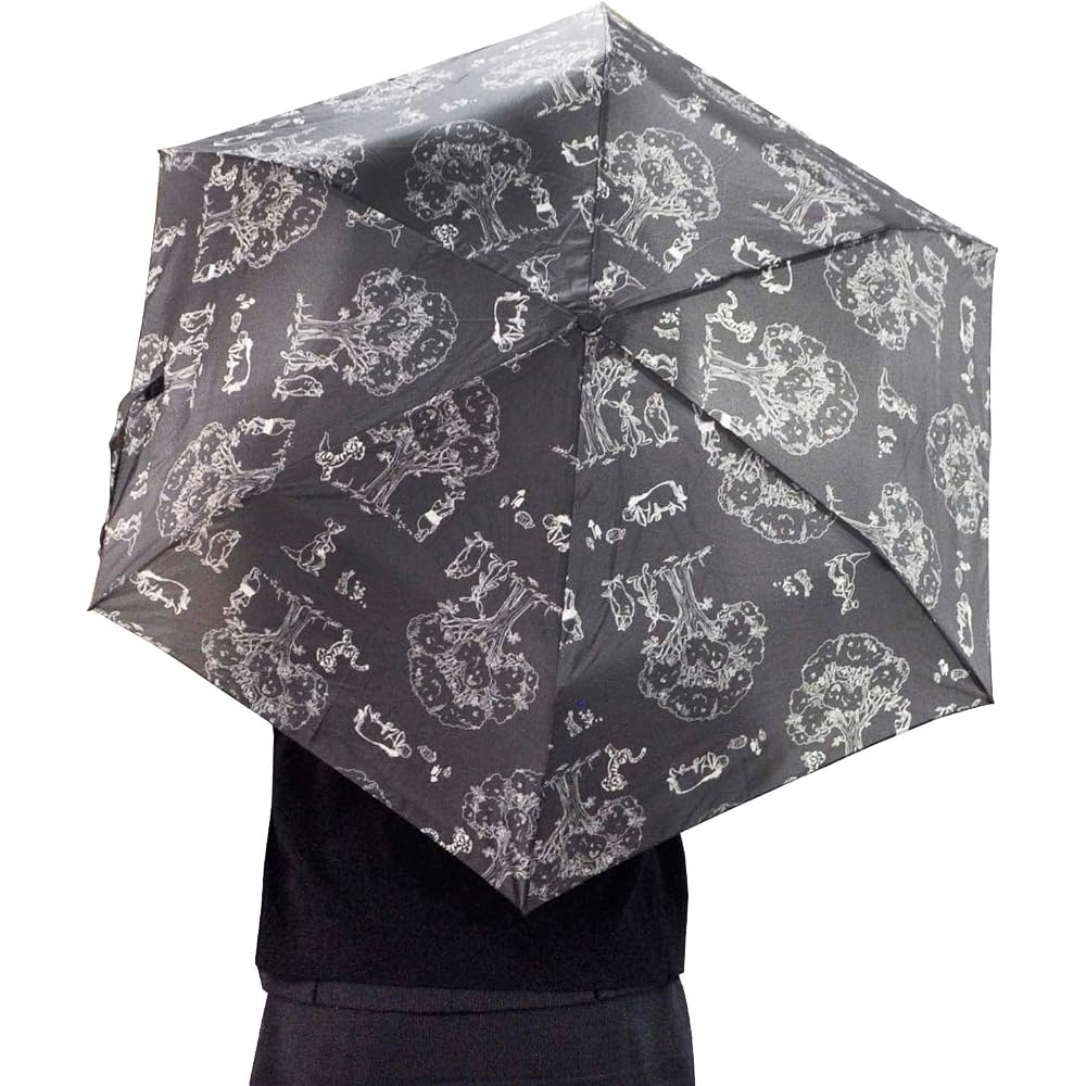 Skater Disney Winnie the Pooh Lightweight Folding Umbrella 50cm