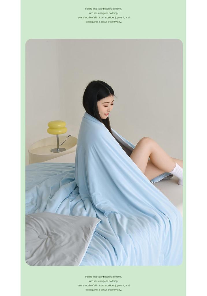 Cool Silk Pure Color Summer Quilt - Lightweight, Machine Washable, Thin Blanket for Air Conditioning
