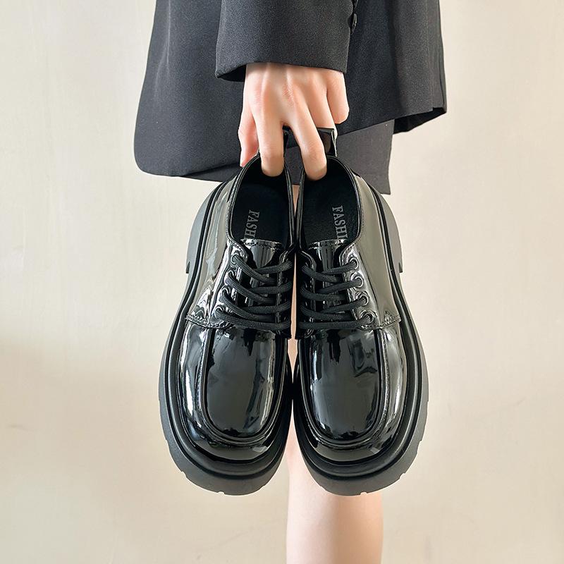 

Platform small leather shoes women s 2025 new foreign trade casual versatile black British style lace-up loafers 40