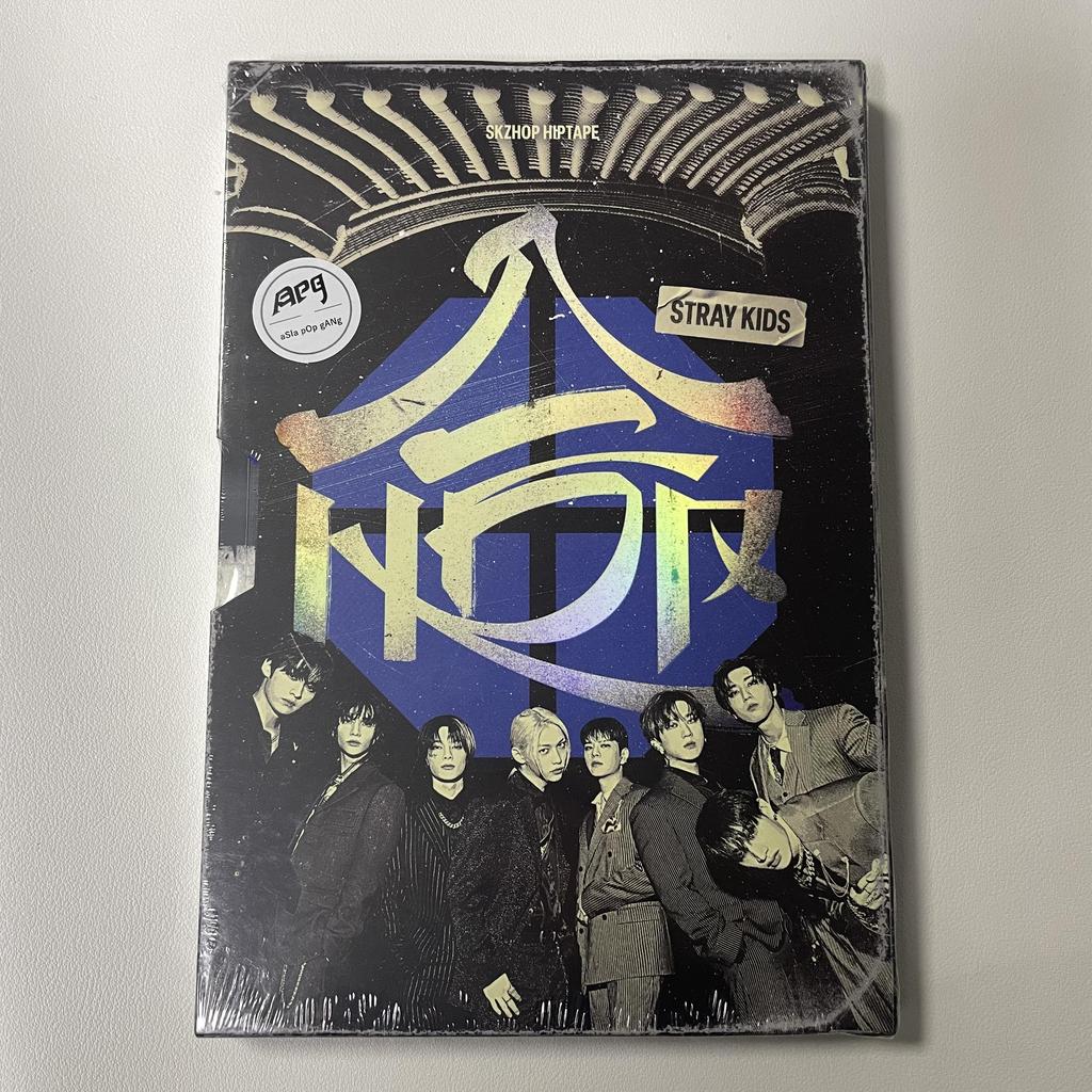 Stray Kids [SKZHOP HIPTAPE (HOP)] HIPTAPE Limited Version,sticker Gift