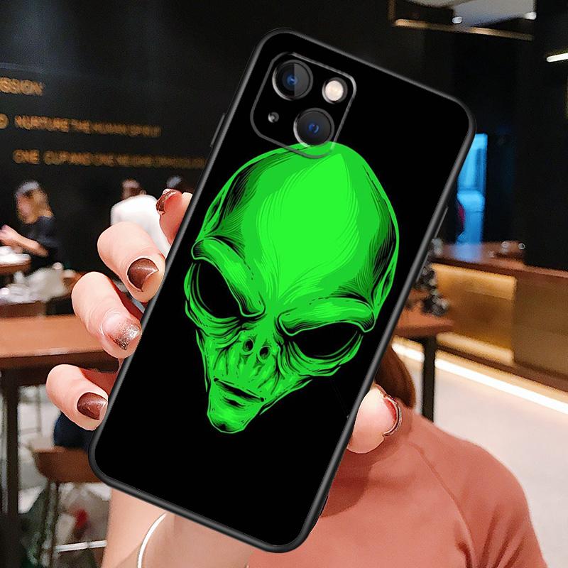 Alien Kawaii Art Phone Case For iPhone 16 Pro Max 14 13 12 11 15 Pro Max Plus 12 13 Mini XR 16e Funda Cover