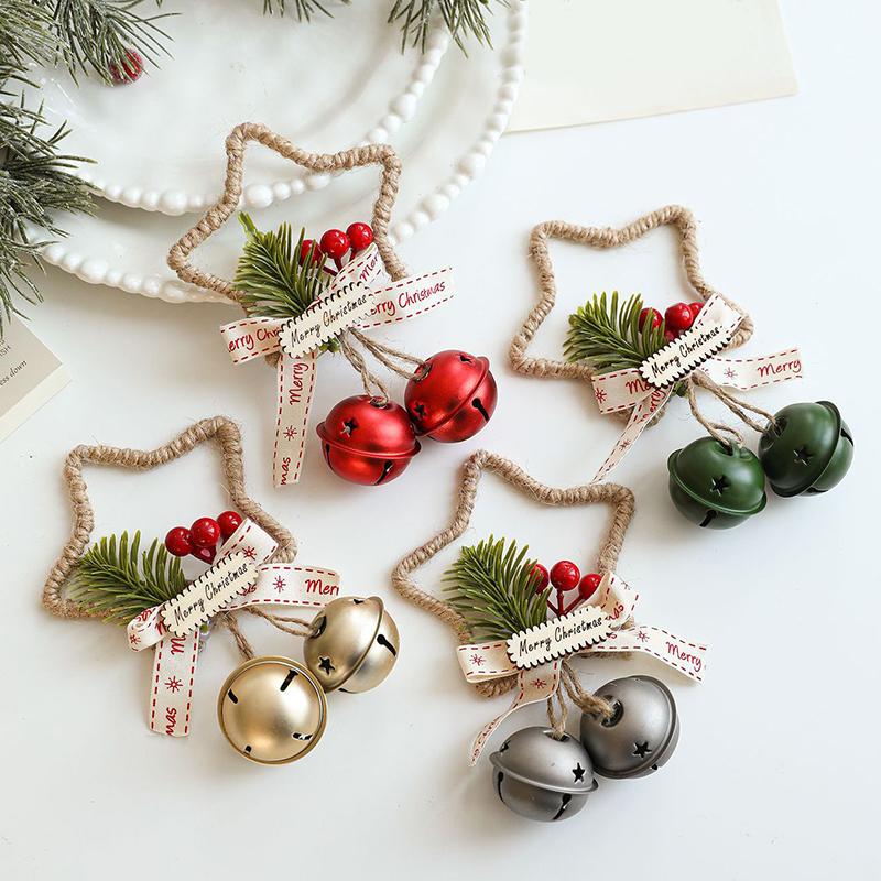 15.5x9.5cm Christmas Bell Ornament Pine Berry Design Xmas Atmosphere Hollow-out Five-pointed Star Gift Multi-Color