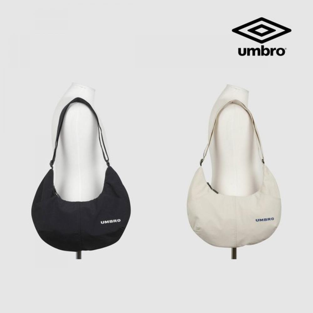 

Umbro Daily Moon Back Uq223cbg53 blacks/FREE