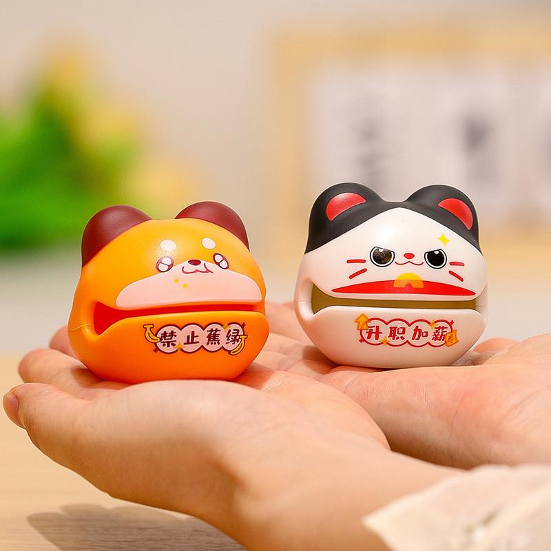 Resin Craft Figurine Stable Emotion Desk Decor Office Gift For Adults
