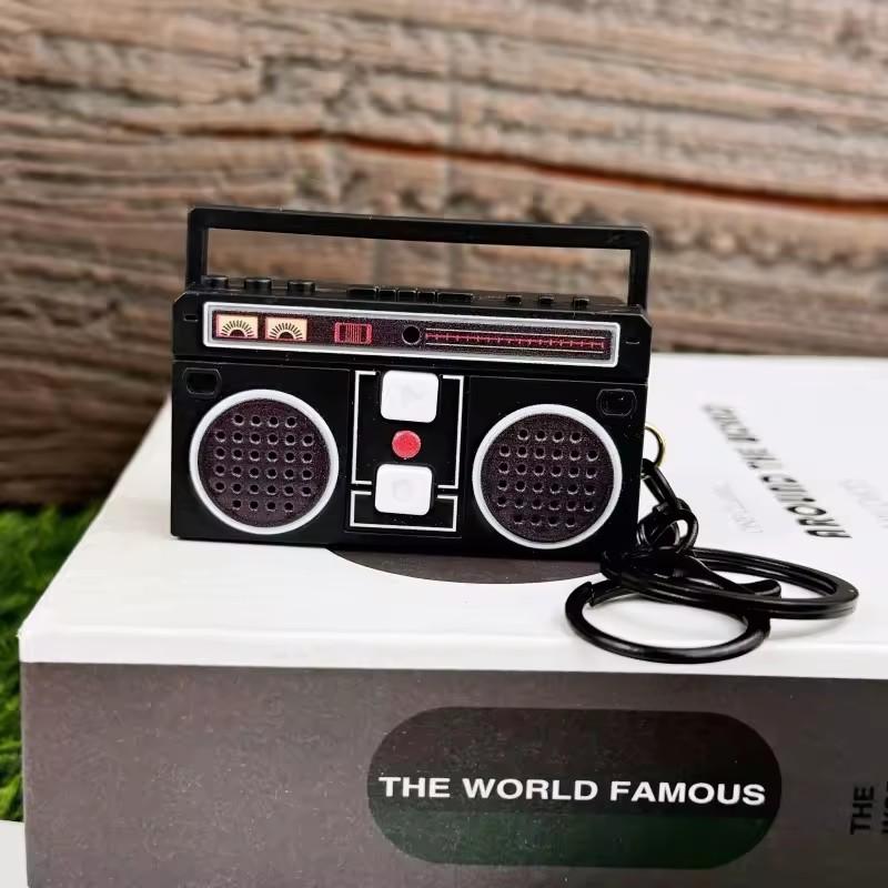 Nostalgic Mini Radio Recorder Keychain Nostalgic Vintage Mini Retro Radio Key Ring That Can Record Classical Funny Bag Ornaments