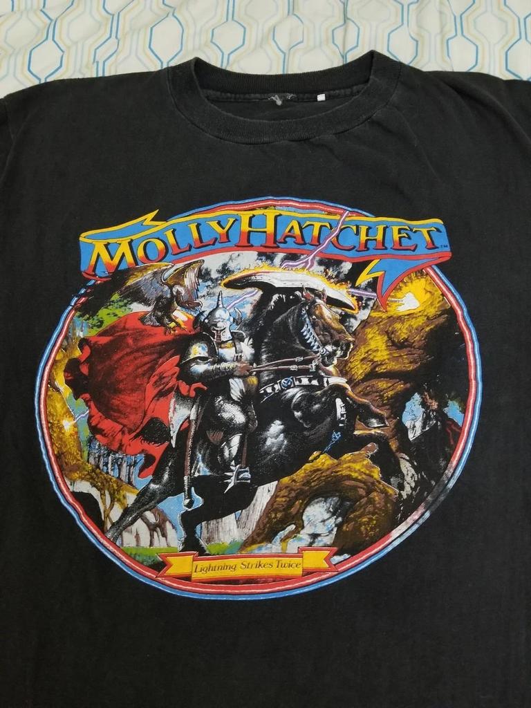 Rara ristampa della maglietta unisex nera del tour dei concerti di Molly Hatchet degli anni '80 del 1989