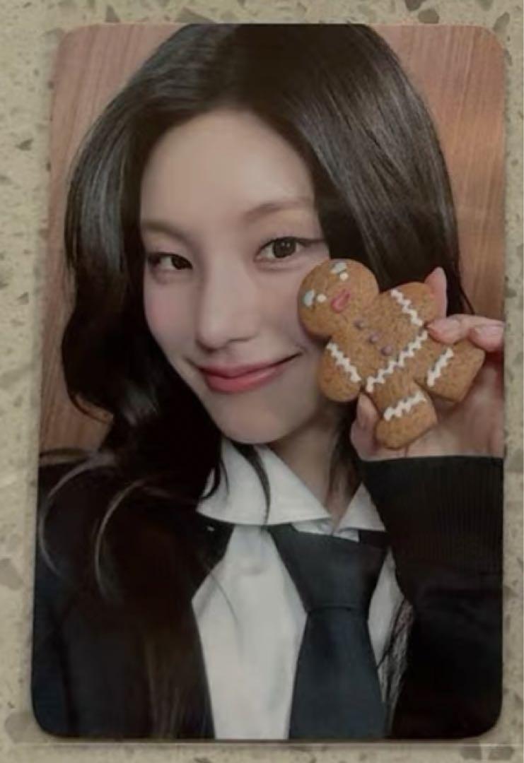 

[Б/У] ITZY Йеджи makestar лаки дроп трейд-карточка