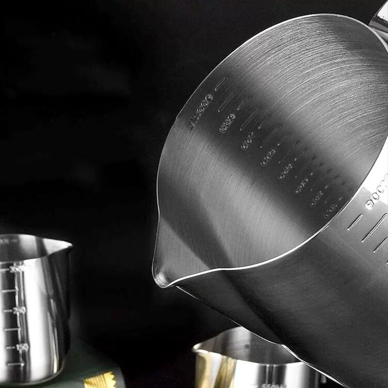 Kaffemelkskummende kanne 304 rustfritt stål spesialisert klassisk kaffetrakter Latte Cappuccino krem ​​dampskummerkopp