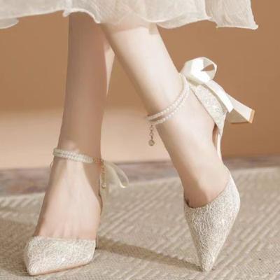 2024 Neue Sommer Spitzschuhe mit Perlen Damen High Heels Bankett Sexy Damen Sandalen Weiß Damen Schuhe