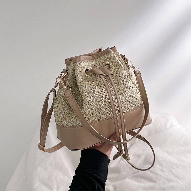 Fashionable Large Capacity Drawstring Bucket Bag For Women In Versatile Colors