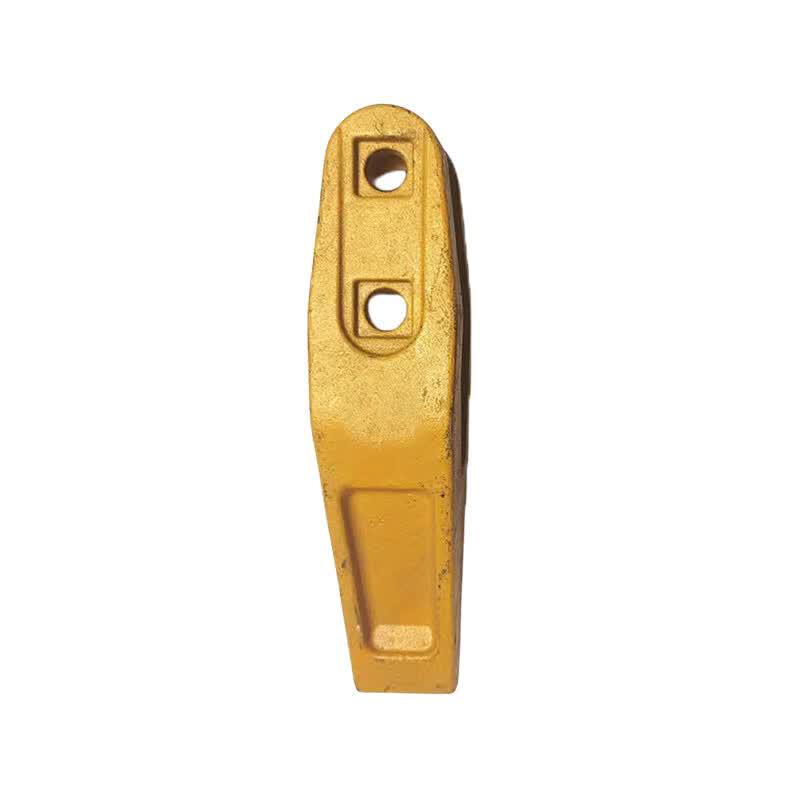 Sai Fan Lu Bucket Tooth Pin