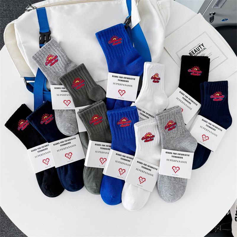 Cityboy Skateboarding Mid-Calf Socks: Trendy Embroidered Street Style for Men & Women