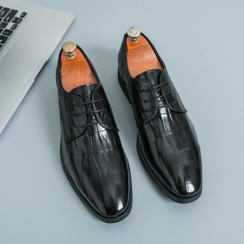 

Business Social Leather Men’s Dress Shoes High Quality Formal Shoes Men Wedding Office Leather Shoes Male Casual Brogue Shoes 46