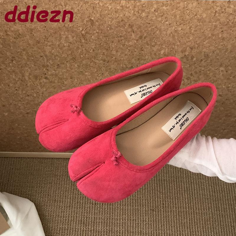 Fashion Fashion Flock Footwear Shallow Ballet Flats Slip On Shoes For Women New In Summer Spring Female Strange Toe Ladies Flats Shoes