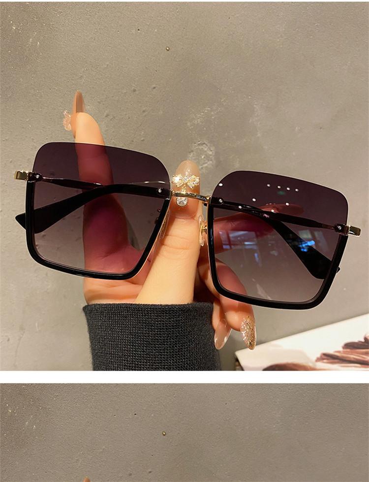New Vintage Fashion Sunglasses For Women Metal Square Frame Luxury Shades Pink Sun Glasses Pograph Sun Eyewear UV400