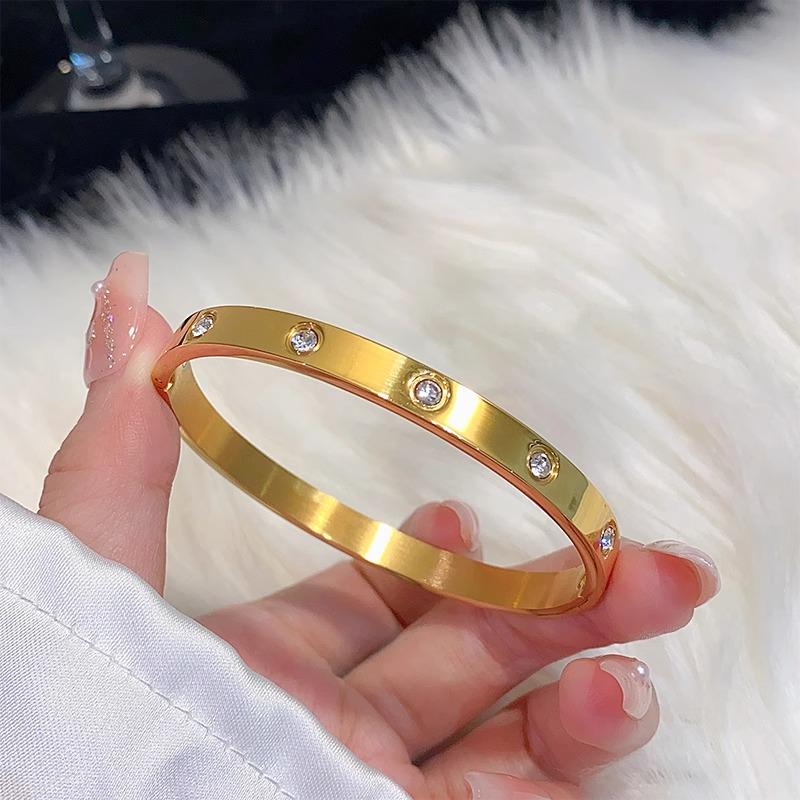 Gold-Tone Titanium Steel Zircon Bracelet for Women, Luxurious Plain Band, Couple's Ring-Inspired Hand Jewelry, New Style