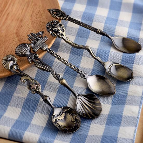 5Pcs/Set Coffee Scoop Antique Graceful Shape Alloy Royal Style Table Spoon for Home