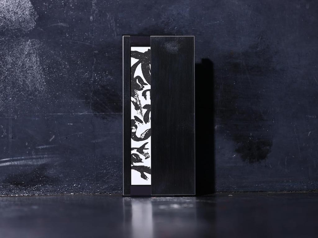 Shapton RockStar Model 1000 with Stainless Steel Storage Case, 11 Micro Class/TYPE WA Medium Grindstone, 60202