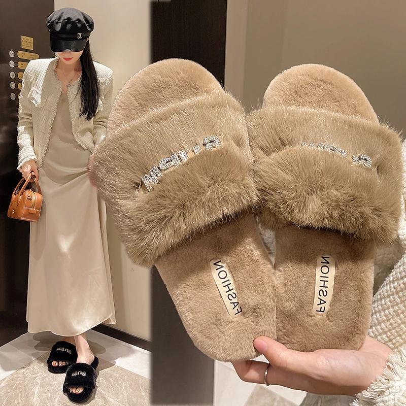 Letní Nové Teplé a Nadýchané Dámské Pantofle, Pohodlné Umělé Kožešinové Domácí Protiskluzové Dámské Žabky Plus Size 35-42