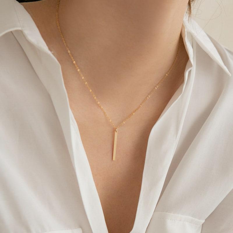 LUNNE 14 Karat Gold Stab Bar Anhänger Halskette (Goldfüllung) #GFN22