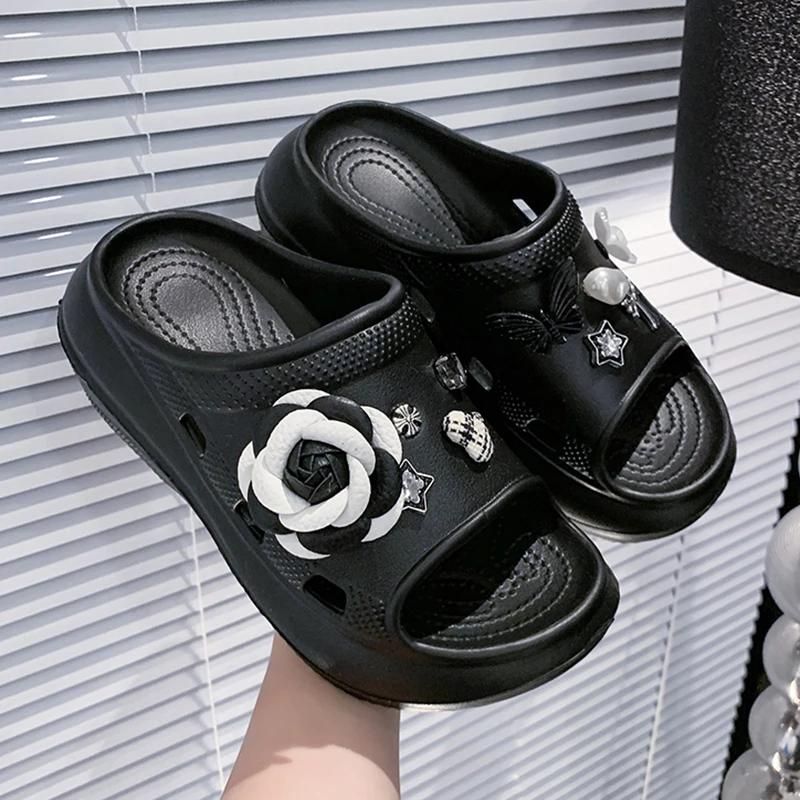 Fashion Fashion Pearl Flower Decor Wedge Slippers for Women 2025 Summer Htick Bottom Eva Sandals Woman Non Slip Soft Platform Slides