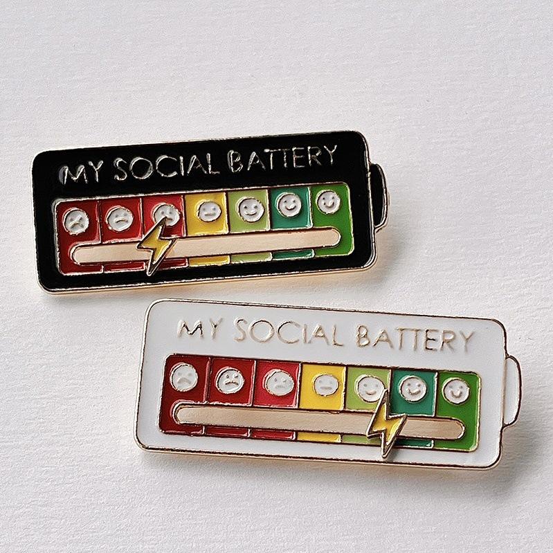 Design Creativity: Slidable 'My Social Battery' Brooch - Cute Mood-Changing Student Badge