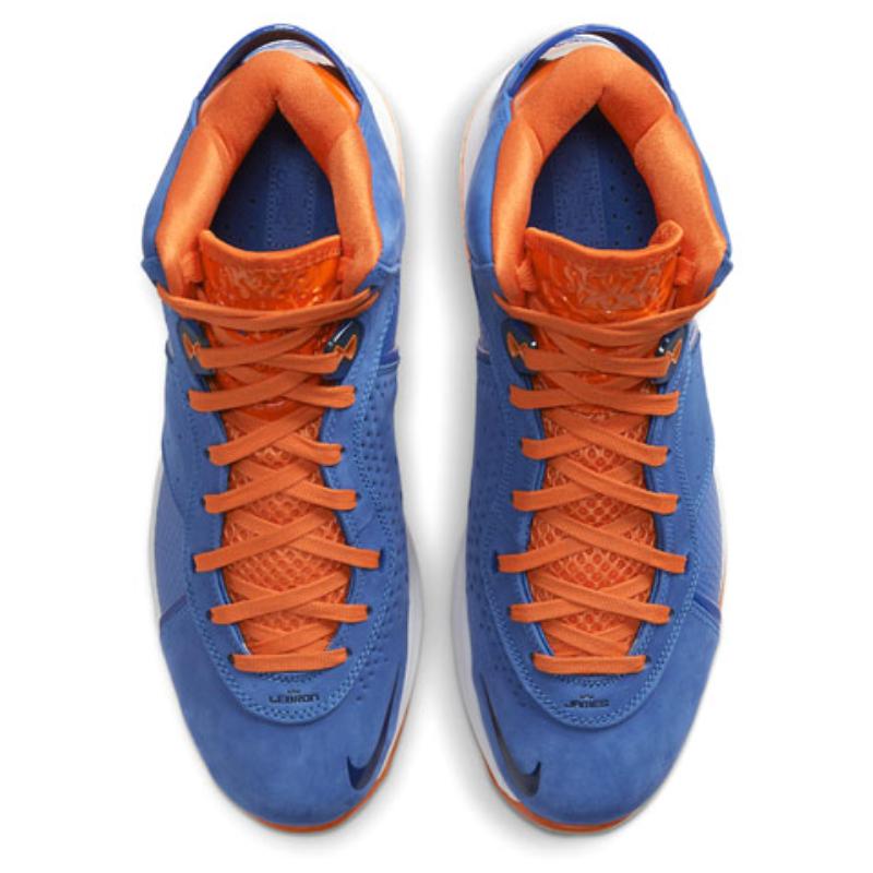 Nike LeBron 8 Hardwood Classic 2021 Sneaker CV1750-400