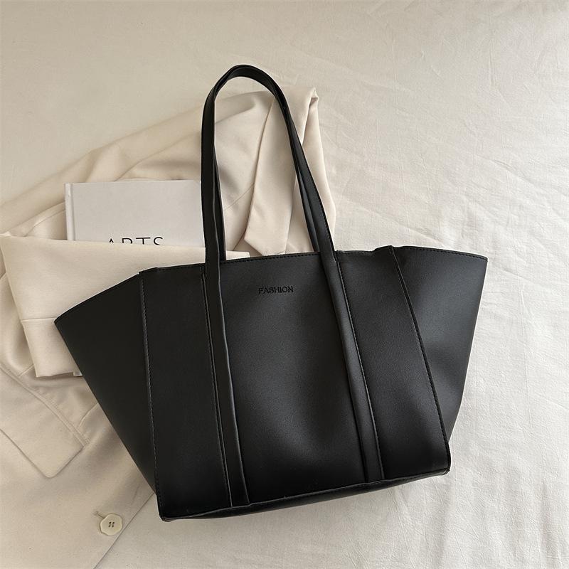 Premium Commuter Mother and Child Bag Women 2025 New Large-capacity Commuter Armpit Bag Retro Casual Simple Tote Bag