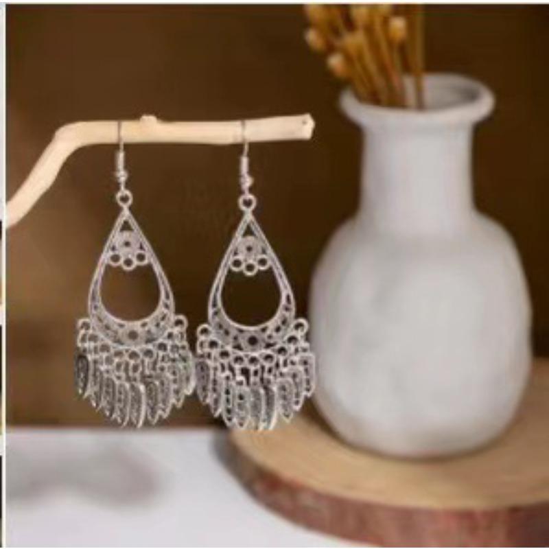 Retro Ethnic Style Source Earrings Muse Fan Literary Temperament Ear Hook Tassel Metal Pendant Earrings