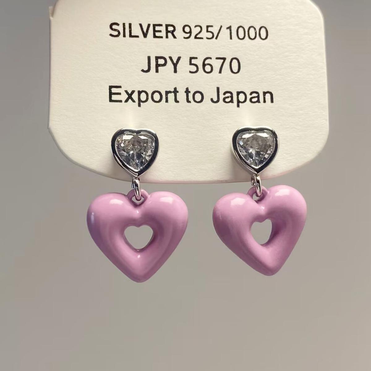 Exquisite Forest Style Pink Heart Zircon Stud Earrings - Elegant, Fashionable, and Versatile
