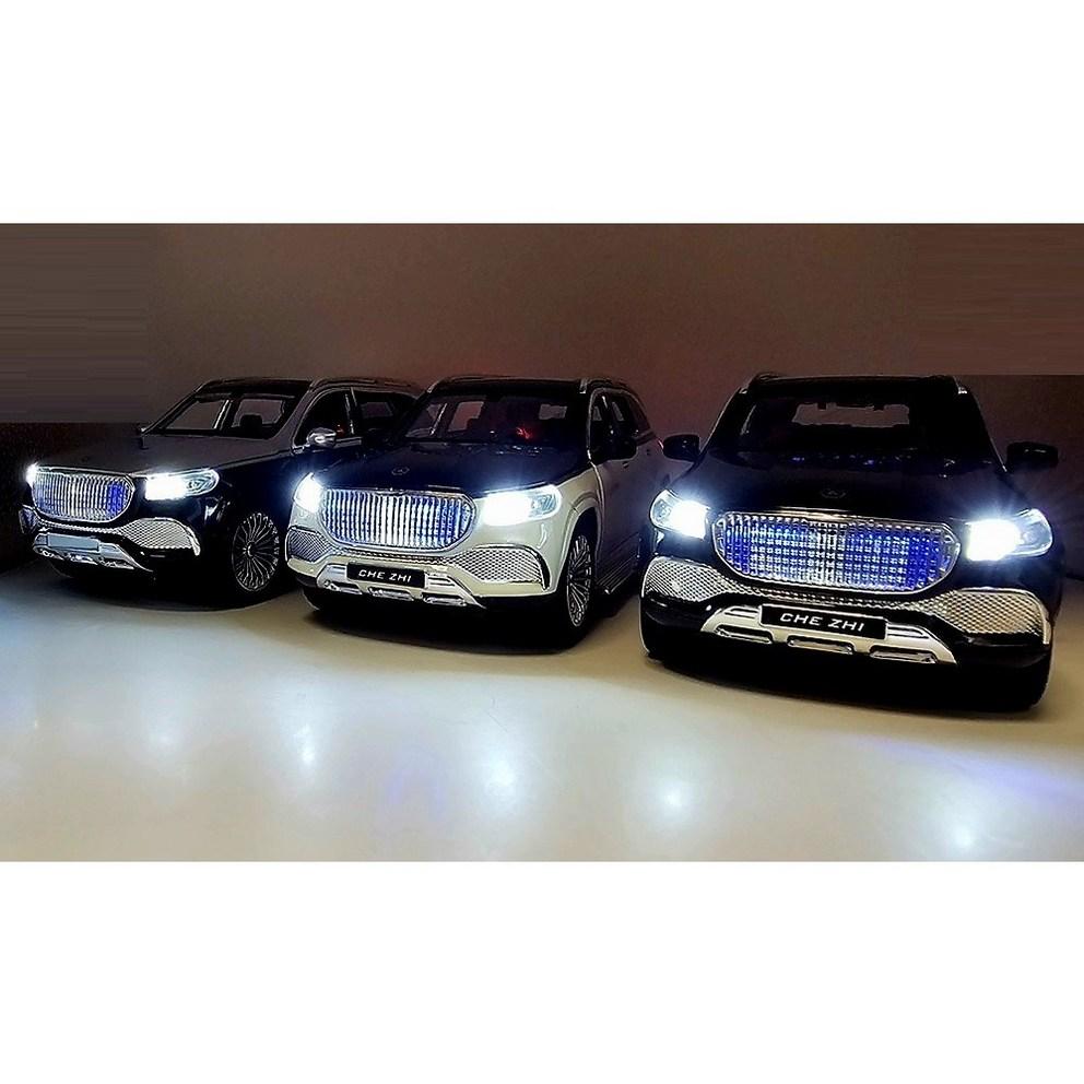 Mercedes-Benz Maybach GLS Diecast Model Car 1:24 Scale