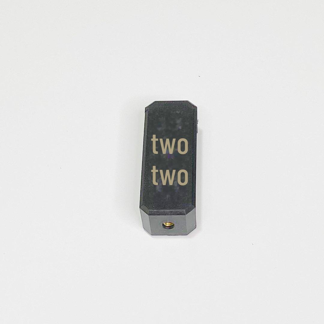 

E-образный и Односторонний зажим с живым заполняющим светом для телефона - Крепление для двух камер и Держатель-штатив для селфи E-shaped clip, ABS type чёрный