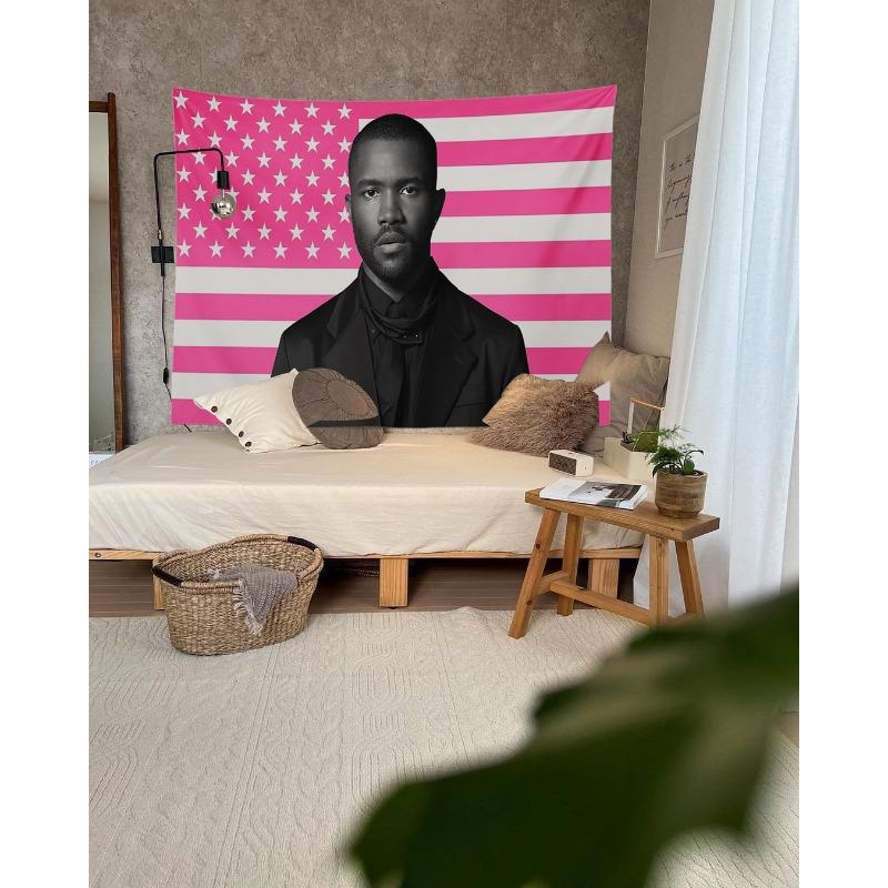 Berühmter R&B-Sänger Wandteppich Rosa US-Flagge Wandbehang Flachdruck Ästhetischer Musikstar Wanddekoration für Schlafzimmer Wohnheim Männerhöhle