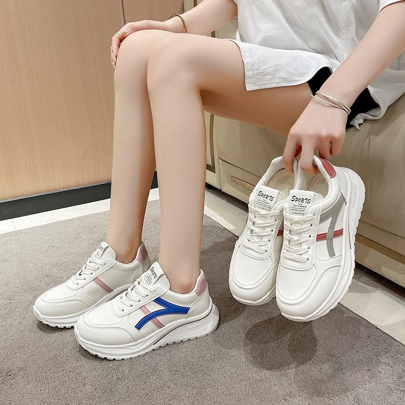 Fashion sports shoes women's soft-soled women's shoes 2025 spring new soft leather versatile white shoes lightweight casual running shoes