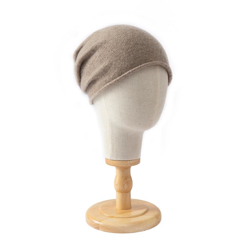 100% High Quality Wool Warm Plush Unisex Knitted Hat with Customizable Embroidery Logo for Autumn and Winter Travel