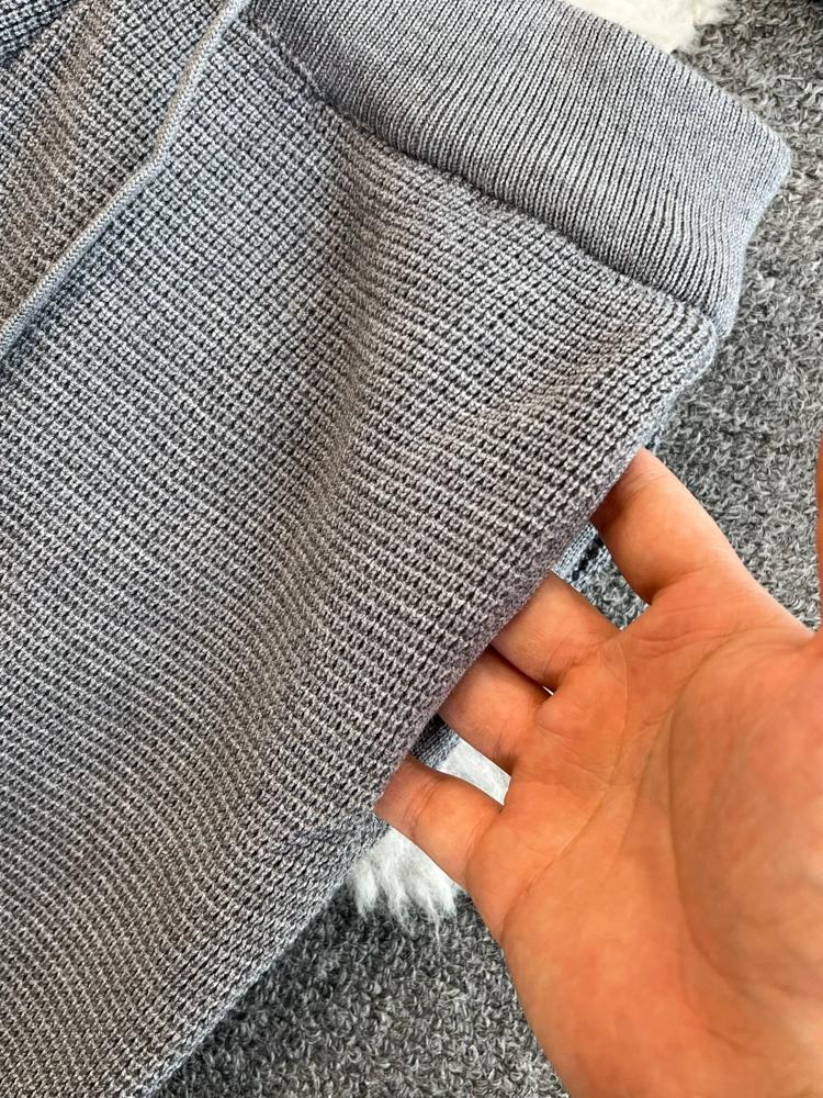 Jaro Podzim Ženy Pletený svetr Pruhované tepláky Módní Kreslený Psí výšivka Pulovr Topy a délka ke kotníkům Dvoudílná sada kalhot