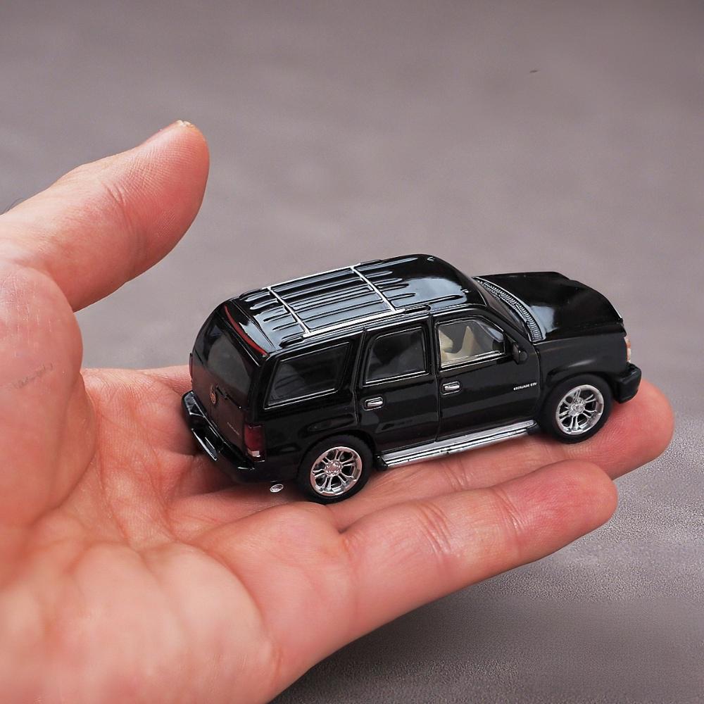 MASDI 1/64 Escalade 2005 SUV Alloy Racing Car Diecasts & Toy Vehicles Car Model Miniature Scale Model Car For Children