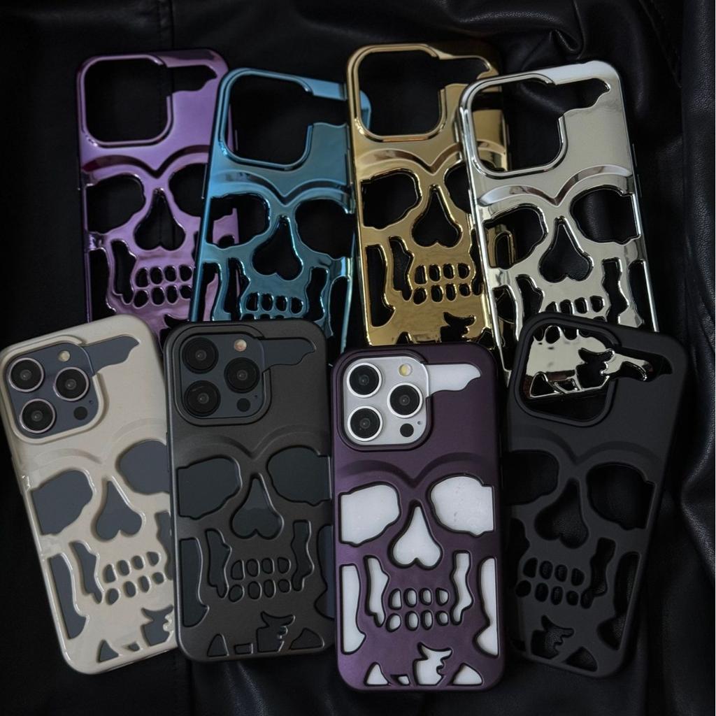 Luxury Skeleton Skull Case for iPhone 16 11 12 13 14 15 Pro Max Phone Shockproof Back Cover Camera Full Protect Hollow Funda