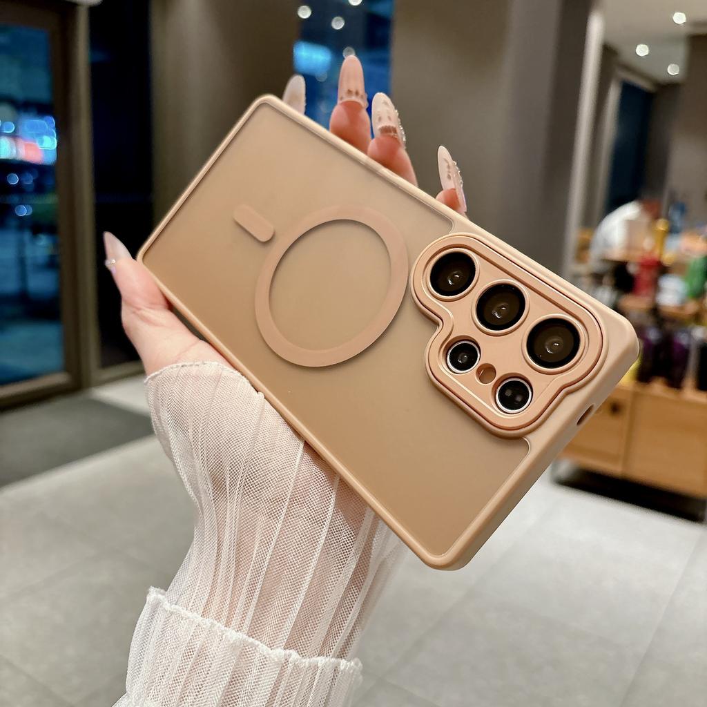 Applicable to Samsung S26Ultra mobile phone case, matte skin feel belt, lens film, magnetic suction S25PLUS anti-drop protective case