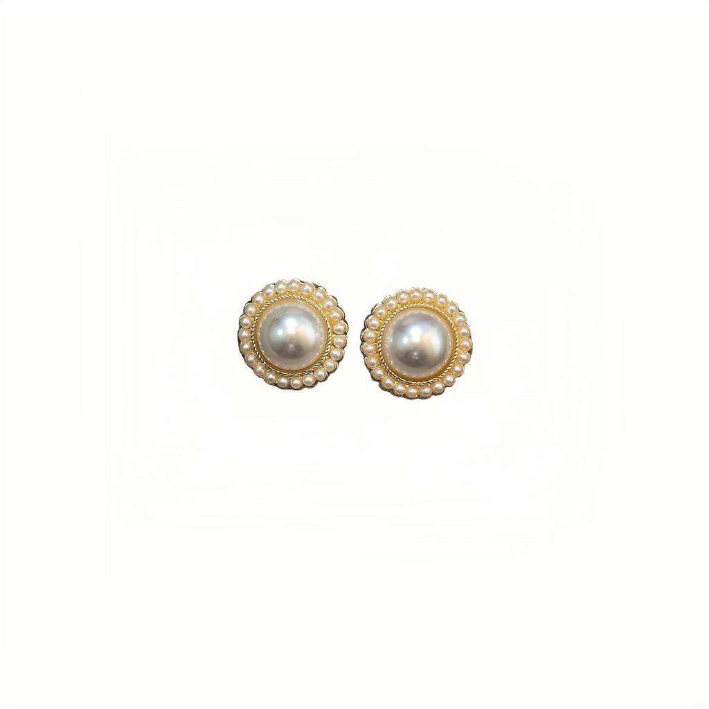 Retro Pearl Geometric Earrings Light Luxury Simple French Commuter Stud Earrings Jewelry Stall Versatile Earrings