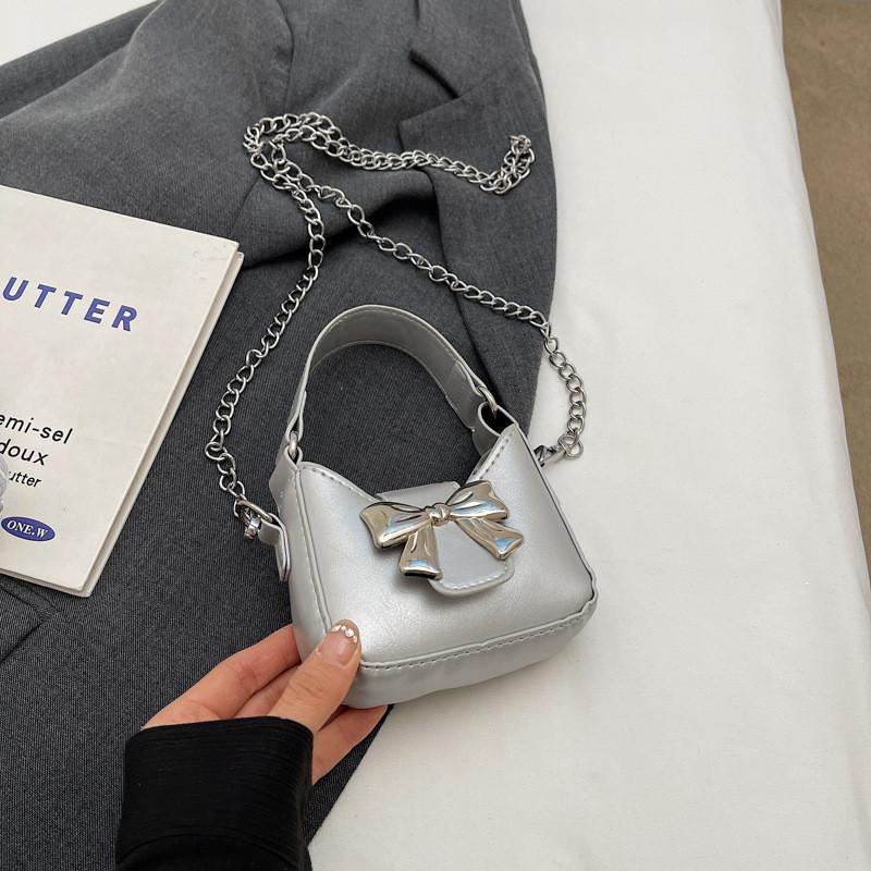 Trendy Street Style Shoulder Bag Chic Crossbody With Stitching Details серебряный