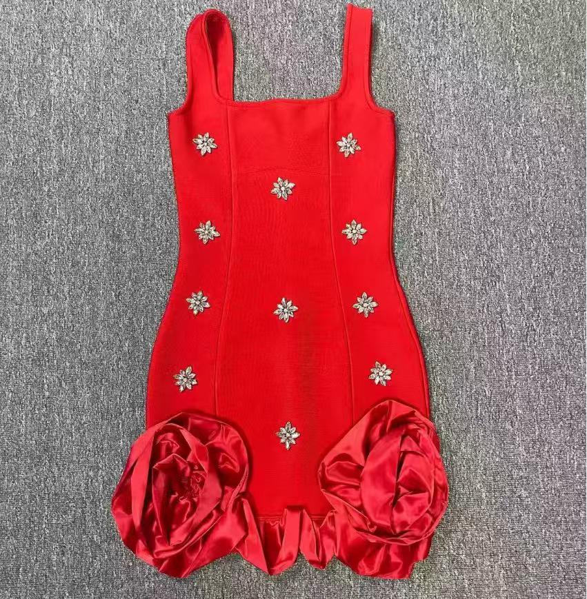 Rhinestone-embellished Square-neck Bodycon Bandage Dress for Women Small красный