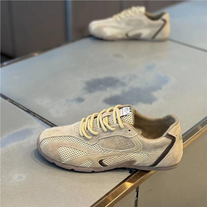 Sports Chaozi Xia's new mesh surface is breathable and comfortable, solid color is comfortable bc