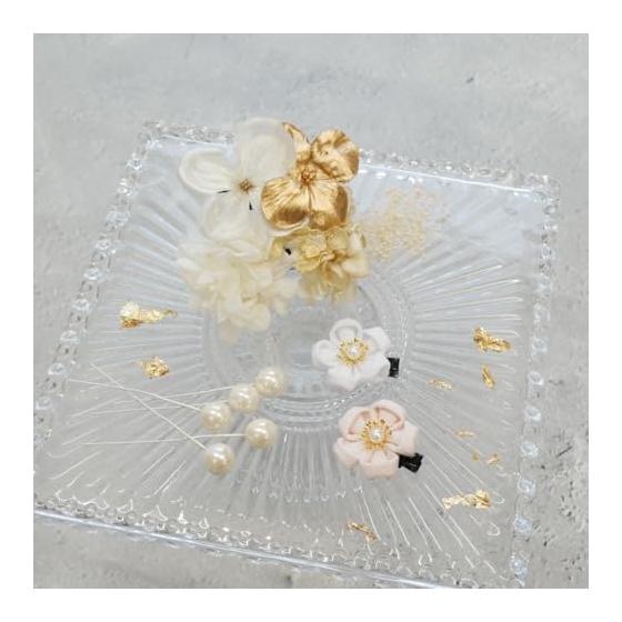 Lomeri Tsumami Zaiku Chirimen Hair Accessory for Coming-of-Age Ceremony, Graduation, Wedding, Furisode - White Gold A420