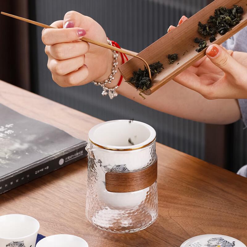 Chaxun White Porcelain Travel Tea Set - Auspicious Clouds