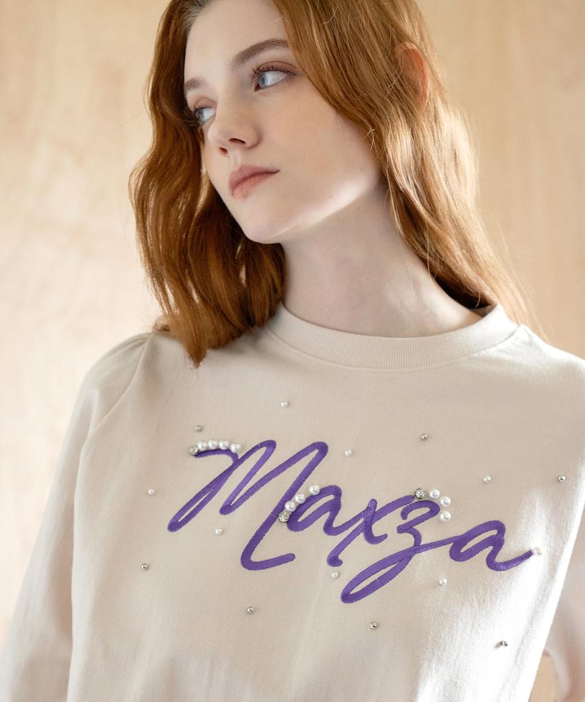 MAXZA Lettering Pearl Stud Point Sweatshirt