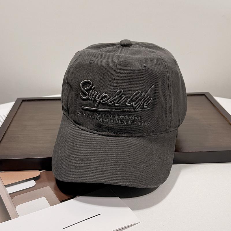 

Retro three-dimensional letter embroidered baseball cap for women, street versatile, showing face, small soft top, blue cap for men Adjustable серый