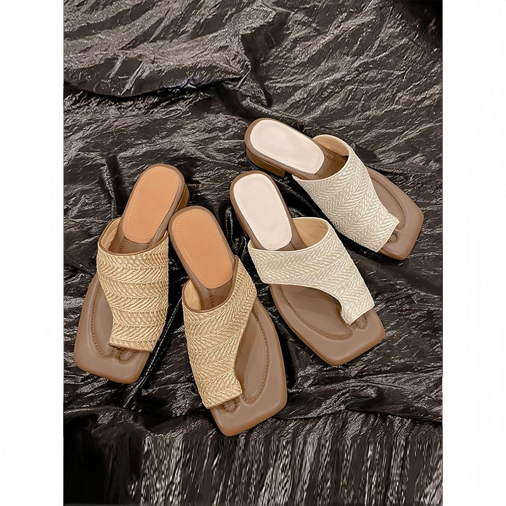 Retro vacation style woven toe cool slippers women's outer wear 2025 women's new niche design thick heel sandals