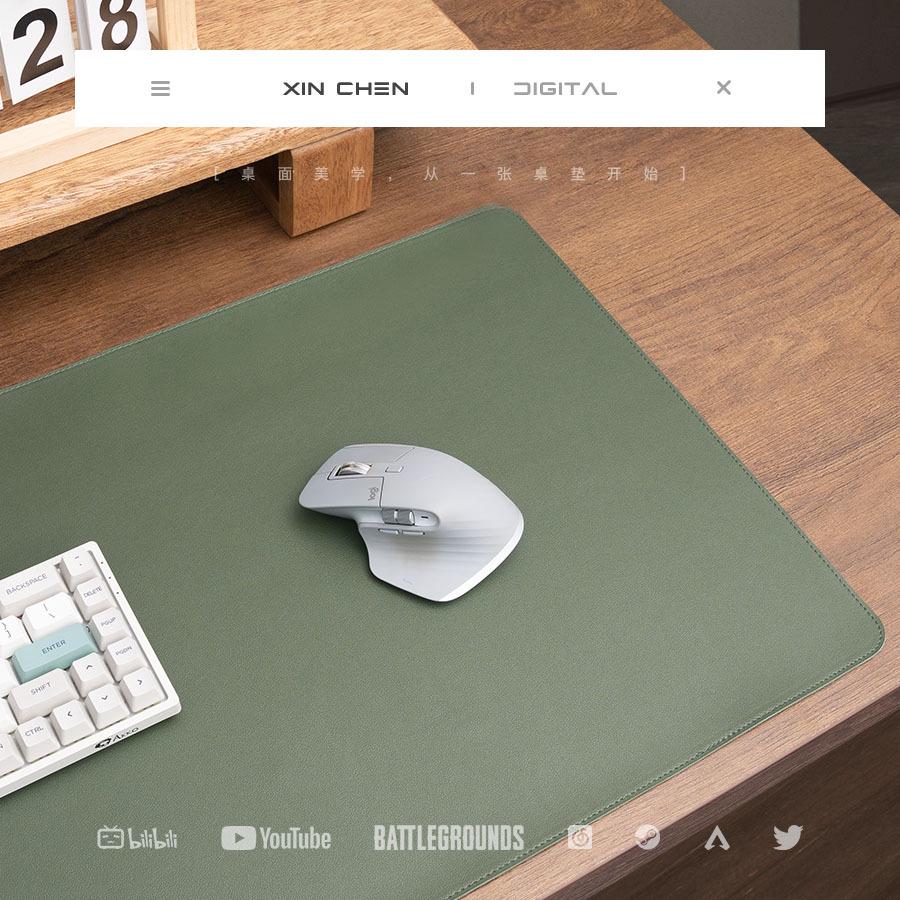 Extra-Large Non-Slip Leather Mouse Pad with Customizable Solid Color and Locked Edge